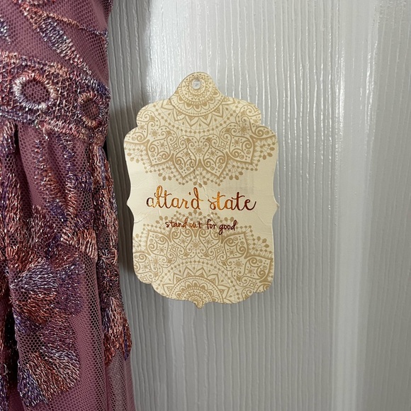 NWT Altar'd State Puprle Lilac Candy Mariska Lace Embroidered Maxi Dress Size S - Picture 6 of 9